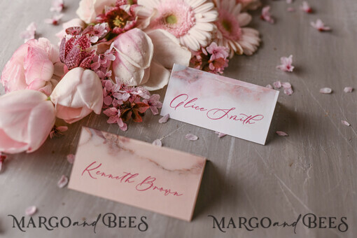 PLACE CARDS / TABLE CARDS Elegance Floral Chic Romantic Blush Pink Marble Wedding Place Cards with Pink Custom Wording, Elegant Stationery Name Cards for Your Wedding Tables, Luxury White Marble Place Cards