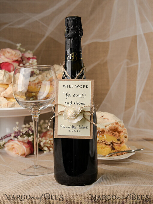DRINKS LABELS Rustic wine label