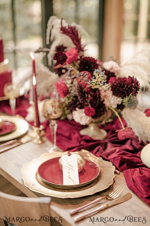 PLACE CARDS / TABLE CARDS Luxury Premium Glitter/ Gold/ Silver/ Rose Gold Romantic Gold Foil Wedding Place Cards, White Wedding Escort Card with Maroon Ribbon, Elegant place cards, Custom Wording name Tags, Personalized wedding decor