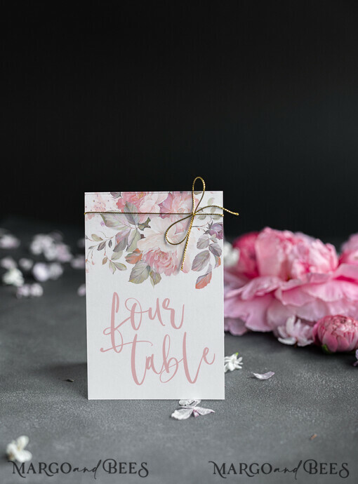 TABLE DECOR SIGNS Aquarell Pink Floral Wedding Table Cards, Hochzeitsschilder, Romantische Hochzeitstischnummern, Bearbeitbarer Text, Tischdeko Hochzeitsschild, Elegante personalisierte Tischnummern