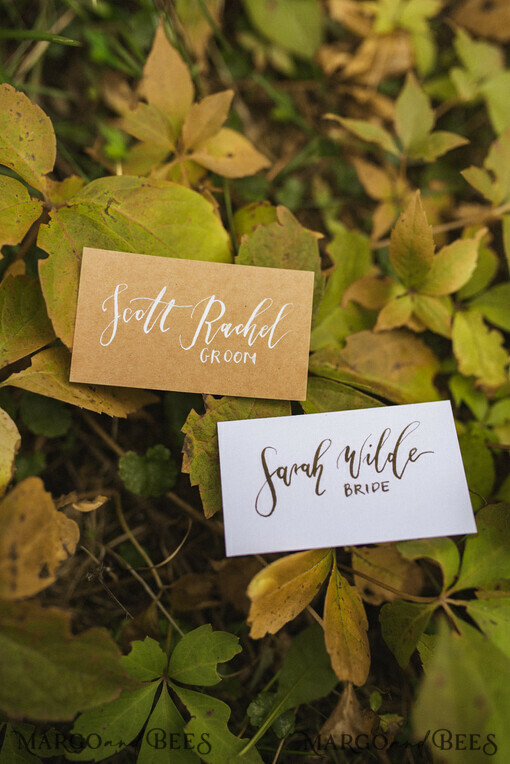 PLACE CARDS / TABLE CARDS calligraphy Minimalistic Romantic White Weddig Place Cards, Modern Name Tags For Your Wedding Table, Luxury Wedding Place Cards, Calligraphy Escort Cards with Editable Text
