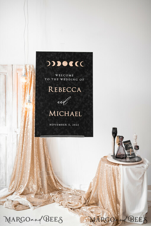 TABLE PLANS AND WEDDING WELCOME SIGNS plexi gold / velvet Luxury Velvet black Wedding Welcome Sign, Golden Wedding Decor, Personalised Wedding Sign, Wedding Gift, Welcome Wedding Board