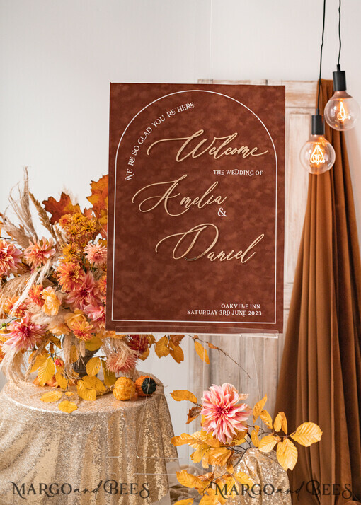 TABLE PLANS AND WEDDING WELCOME SIGNS plexi gold / velvet Fall Wedding Welcome Sign, Luxury Velvet Rust Wedding Welcome Sign, Golden Wedding Decor, Personalised Rust Wedding Sign, Wedding Reception Set, Autumn Welcome Wedding Board