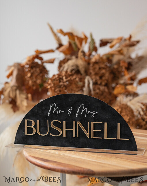 TABLE DECOR SIGNS Velvet table Numbers and Decor Black Terracotta Wedding Top Table Sign, Acrylic Arch Velvet Top Table sign, black Golden Top Table sign,  Gold Plexi Glass Top Table sign, Elegant Luxury Wedding Table Decor, Boho Glam Wedding Signage Golden mirror Top Table sign