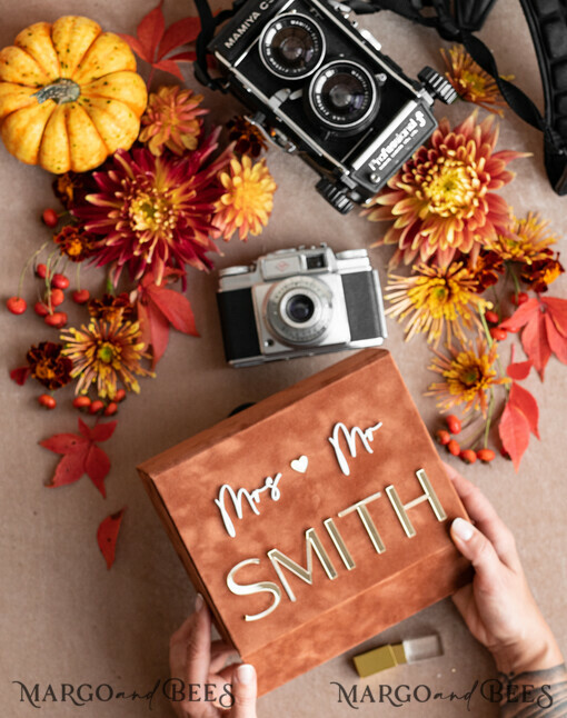 PHOTO ALBUM/ PHOTO BOX  Velvet Photo Box Photographer Box  Terracotta Velvet Photo Box Photographer Box Wedding Memory Box, Burnt Orange Custom Keepsake Box, Rust Photographer Gifts for Clients, Wedding Pictures packaging, Custom photography Copper box