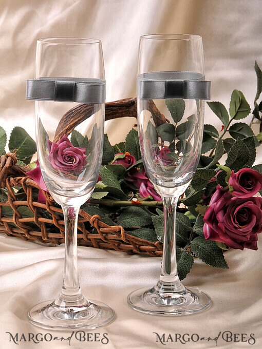 GLASSES romantic