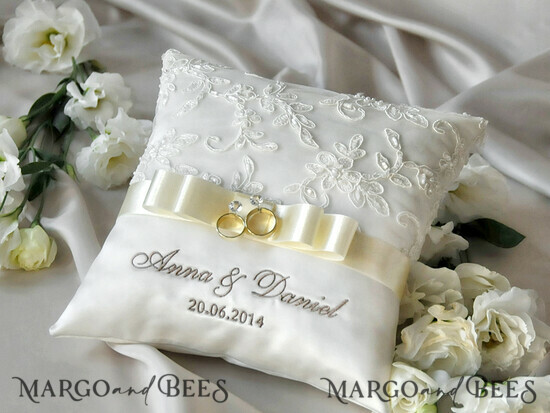RING BEARER BOXES & PILLOWS Classic Ring Pillows Vintage Lace Wedding Ring Pillow • Embroidered Ring Bearer Pillow • Ring Bearer Pillow Presonalised 07/kor/pod