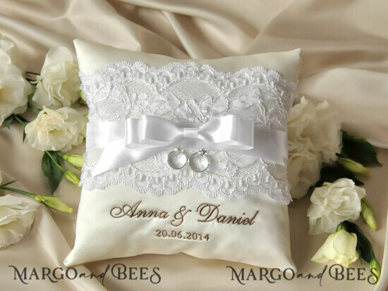 RING BEARER BOXES & PILLOWS Classic Ring Pillows Custom Wedding Ring Pillow • Embroidered Ring Bearer Pillow • Handmade Ring Bearer Pillow 11/kor/pod