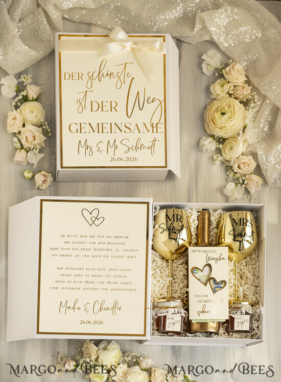 NEWLY WEDS COUPLE GIFTS Geldgeschenk zur Hochzeit Personalisierte Hochzeits-Geschenkbox mit Geldtasche & goldenen Weingläsern 01/ety/BBwno