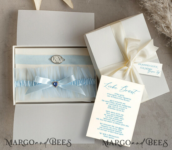 BRIDE bolero, robes, garter Geschenkidee für die Braut Strumpfband Doppeltes Strumpfband-Set für die Braut – edel & romantisch in Geschenkbox mit Gedicht – perfektes Geschenk zur Hochzeit 09/TSblau/podDE