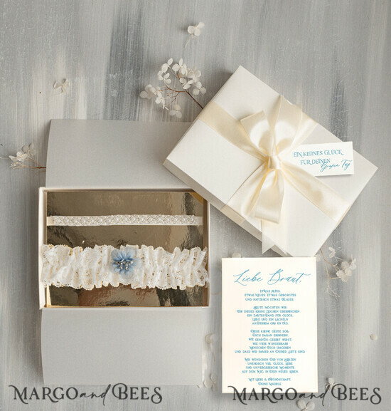 BRIDE bolero, robes, garter Geschenkidee für die Braut Strumpfband Doppeltes Strumpfband-Set für die Braut – edel & romantisch in Geschenkbox mit Gedicht – perfektes Geschenk zur Hochzeit 33/TSblau/podDE