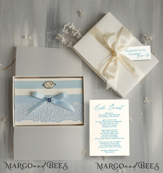 BRIDE bolero, robes, garter Geschenkidee für die Braut Strumpfband Doppeltes Strumpfband-Set für die Braut – edel & romantisch in Geschenkbox mit Gedicht – perfektes Geschenk zur Hochzeit 26/TSblau/podDE
