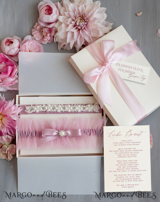 BRIDE bolero, robes, garter Geschenkidee für die Braut Strumpfband Doppeltes Strumpfband-Set für die Braut – edel & romantisch in Geschenkbox mit Gedicht – perfektes Geschenk zur Hochzeit 07/TSrosa/podDE