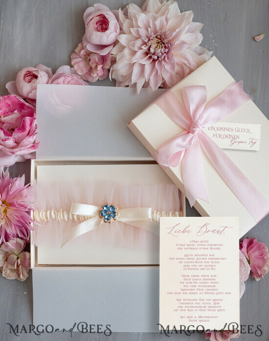 BRIDE bolero, robes, garter Geschenkidee für die Braut Strumpfband Tüll-Strumpfband in Geschenkbox – Überraschung vom Junggesellinnenabschied 15/TSrosa/podDE