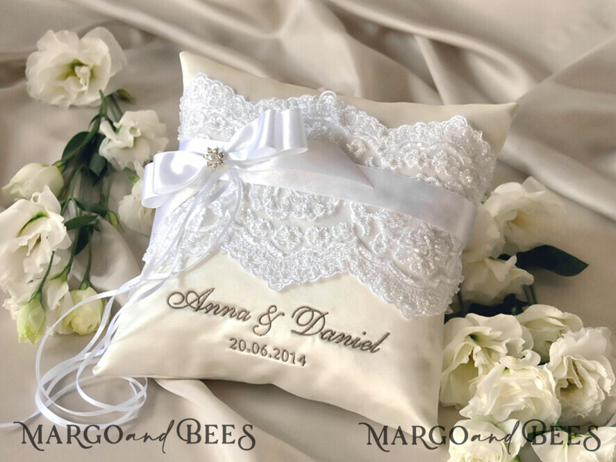 RING BEARER BOXES & PILLOWS Classic Ring Pillows Vintage Lace Wedding Ring Pillow • Embroidered Ring Bearer Pillow • Ring Bearer Pillow Presonalised