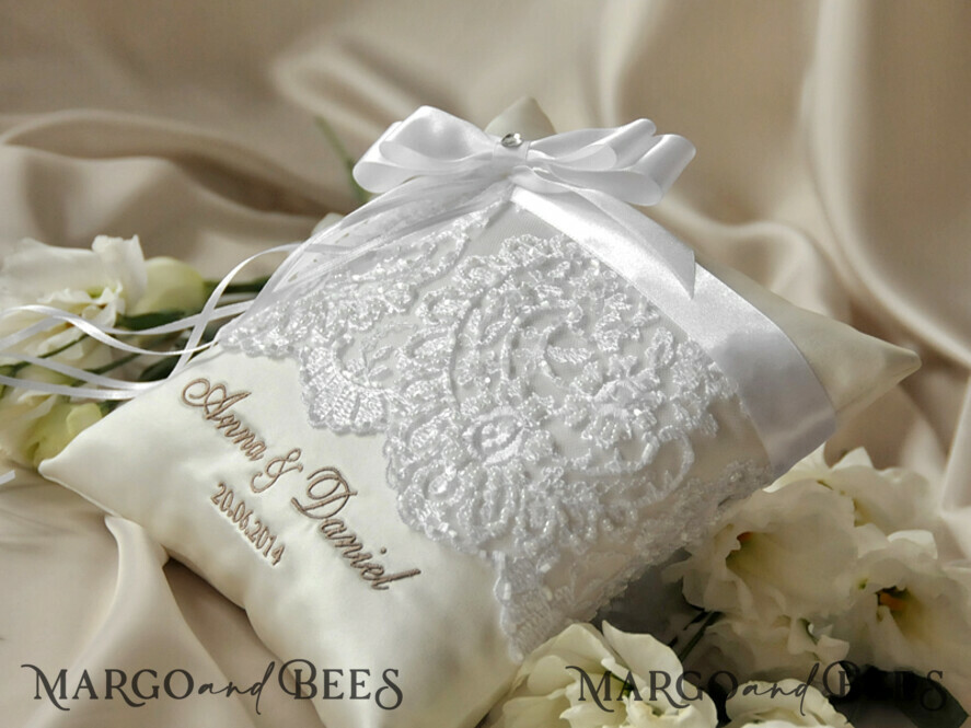 RING BEARER BOXES & PILLOWS crystal ring box