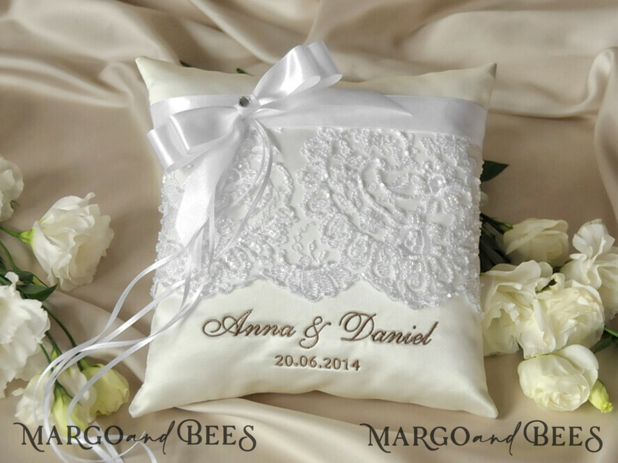 RING BEARER BOXES & PILLOWS crystal ring box