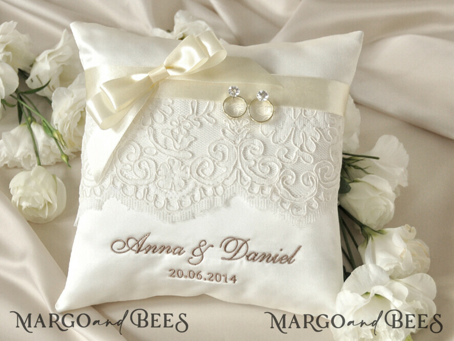 Personalised wedding box his and hers, Custom Wedding Ring Pillow • Embroidered Ring Bearer Pillow • Handmade Ring Bearer Pillow