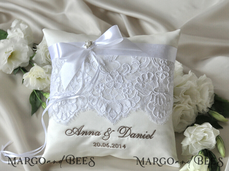 RING BEARER BOXES & PILLOWS crystal wedding pillow