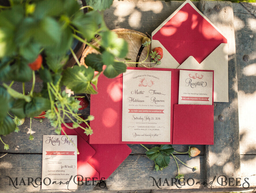WEDDING INVITATIONS rustic / country / shabby chick Wedding invitations suite burlap hessian invites