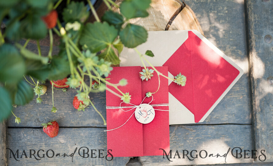 WEDDING INVITATIONS rustic / country / shabby chick Wedding invitations suite burlap hessian invites