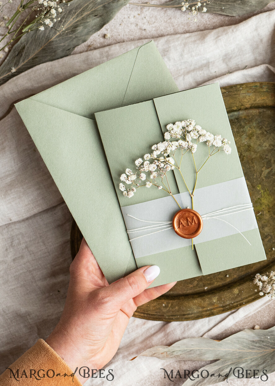 HOCHZEITS EINLADUNGEN rustikal / Landhausstil / Shabby Chic Terracotta Salbeigrünes Hochzeitseinladungset, Natürliche Schleierkraut Blumen Hochzeitseinladung Suite Minimalistische Moderne Boho Gartenhochzeit Einladungen