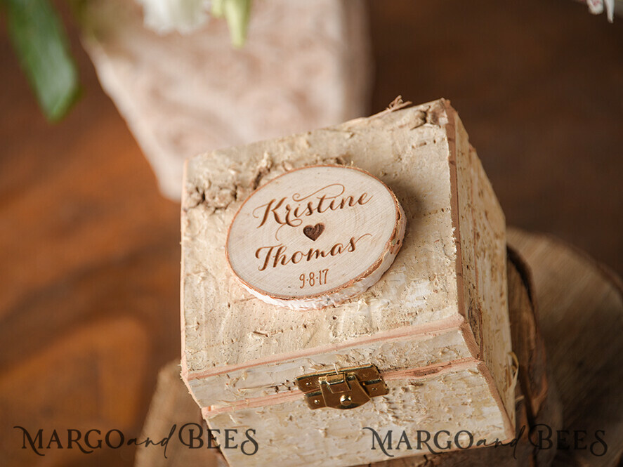 RING BEARER BOXES & PILLOWS Epoxy Wedding rings Box Custom Wedding Ring box for ceremony, wood wedding ring box • rustic wedding rings box • real flowers in resin luxury ring box