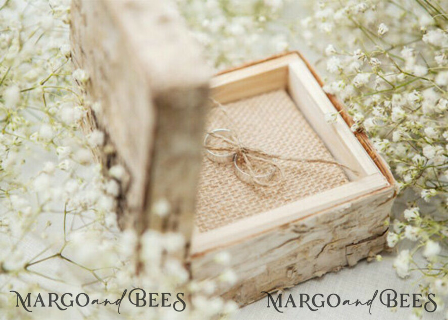 RING BEARER BOXES & PILLOWS Epoxy Wedding rings Box Presoanlised wedding Ring box for 2 or 3 rings, wood wedding ring box • rustic wedding rings box • real flowers in resin luxury ring box