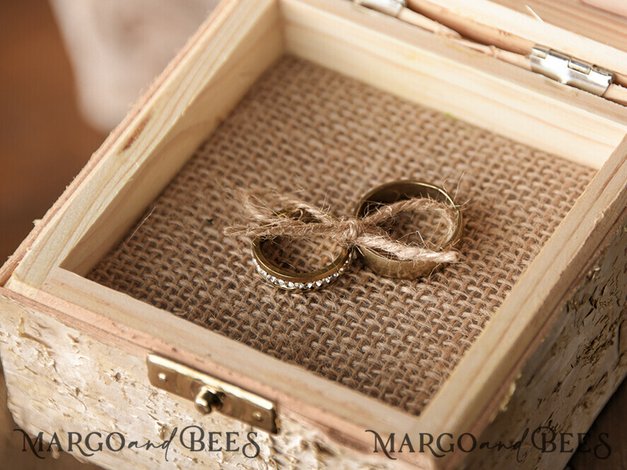 RING BEARER BOXES & PILLOWS Epoxy Wedding rings Box Presoanlised wedding Ring box for 2 or 3 rings, rustic glam wedding ring box • handmade ring bearer box • velvet luxury ring box
