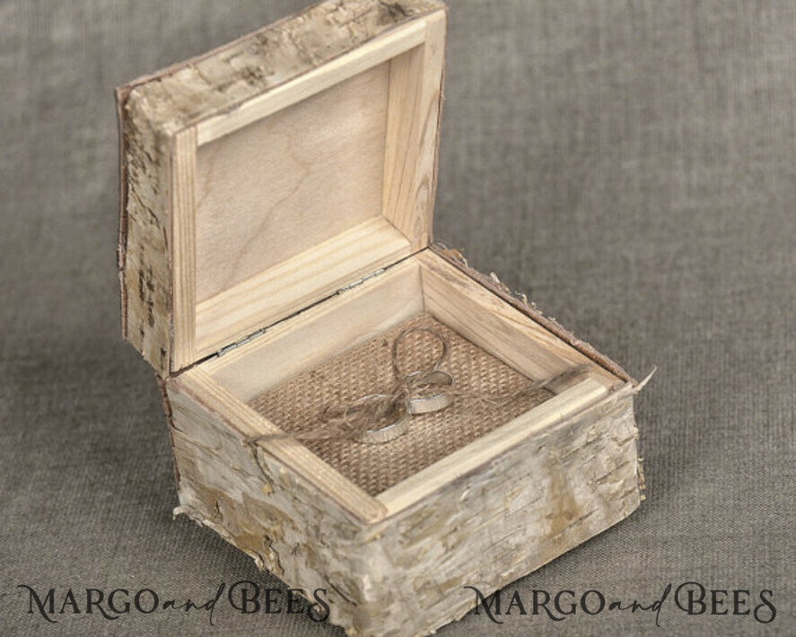 RING BEARER BOXES & PILLOWS Epoxy Wedding rings Box Personalised wedding box his and hers, wooden wedding ring box • rustic ring bearer box • real flowers in resin luxury ring box