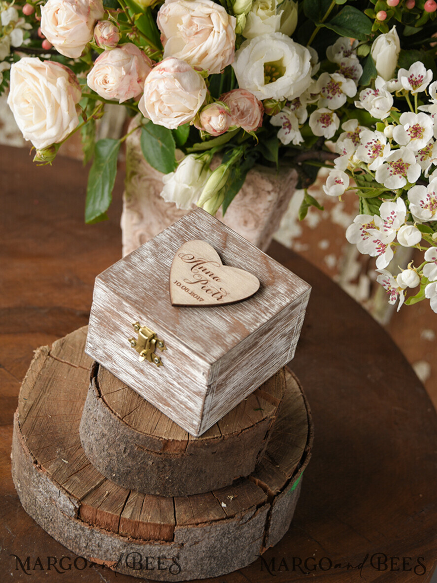 RING BEARER BOXES & PILLOWS Epoxy Wedding rings Box Custom Wedding Ring box for ceremony, wood wedding ring box • rustic wedding rings box • real flowers in resin luxury ring box
