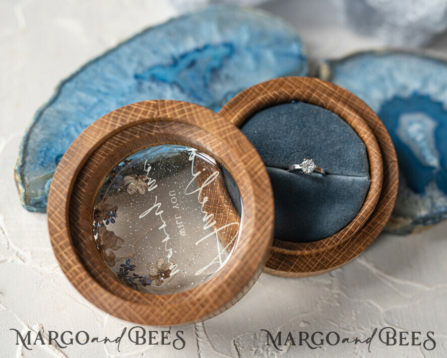 SAMPLING SERVICE Epoxy Wedding rings Box Elegant Epoxy Wedding Ring Box, Customized Resin Ring Box With Engraving, Minimalistic Real Flower Wedding Ring Box With Velvet, Rustic Wedding Stationery