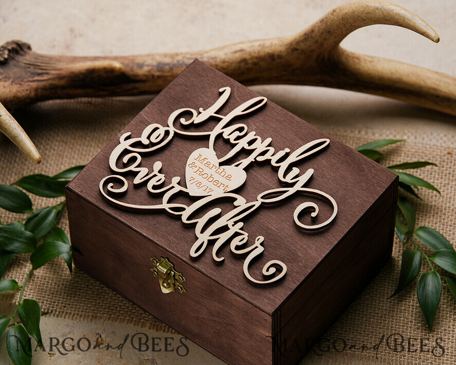 RING BEARER BOXES & PILLOWS Epoxy Wedding rings Box Custom Wedding Ring box for ceremony, wooden wedding ring box • rustic ring bearer box • real flowers in resin luxury ring box