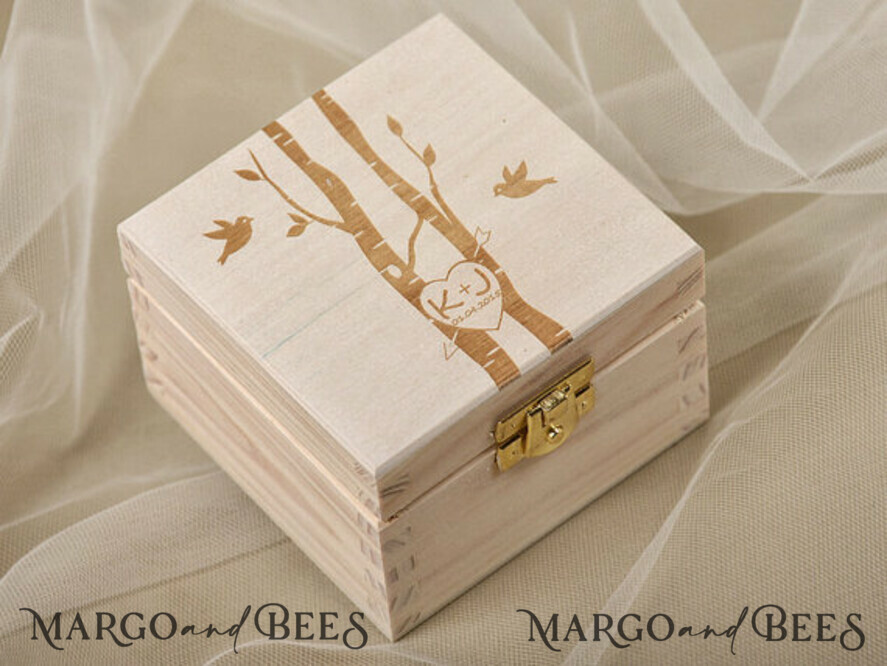 RING BEARER BOXES & PILLOWS Epoxy Wedding rings Box Presoanlised wedding Ring box for 2 or 3 rings, Handmade wedding ring box • Real Flowers ring bearer box • wood luxury ring box