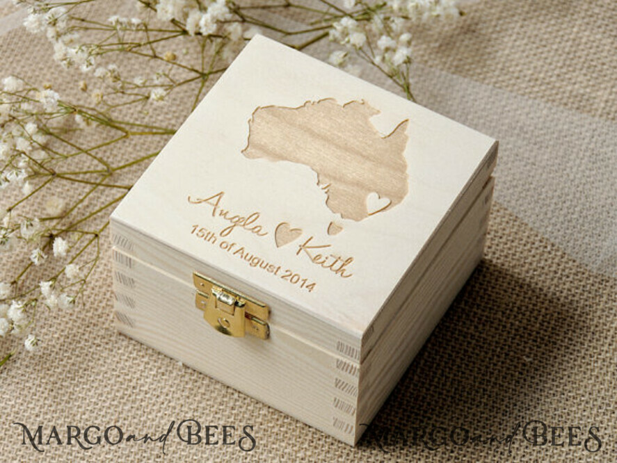 RING BEARER BOXES & PILLOWS Epoxy Wedding rings Box Personalised wedding box his and hers, wood wedding ring box • rustic wedding rings box • real flowers in resin luxury ring box