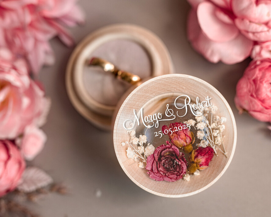 RING BEARER BOXES & PILLOWS Epoxy Wedding rings Box Elegant Epoxy Wedding Ring Box, Customized Resin Ring Box With Engraving, Minimalistic Real Flower Wedding Ring Box With Velvet, Rustic Wedding Stationery