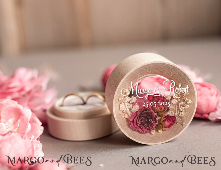 RING BEARER BOXES & PILLOWS Epoxy Wedding rings Box Elegant Epoxy Wedding Ring Box, Customized Resin Ring Box With Engraving, Minimalistic Real Flower Wedding Ring Box With Velvet, Rustic Wedding Stationery