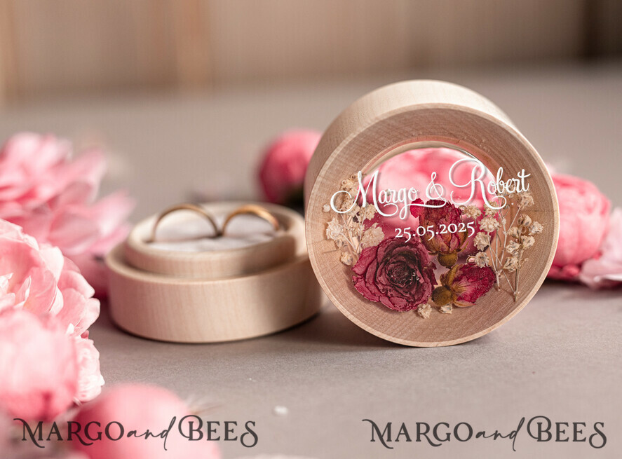 RING BEARER BOXES & PILLOWS Epoxy Wedding rings Box Elegant Epoxy Wedding Ring Box, Customized Resin Ring Box With Engraving, Minimalistic Real Flower Wedding Ring Box With Velvet, Rustic Wedding Stationery