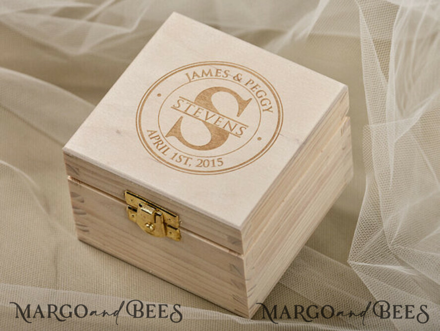 RING BEARER BOXES & PILLOWS Epoxy Wedding rings Box Custom Wedding Ring box for ceremony, wood wedding ring box • rustic wedding rings box • real flowers in resin luxury ring box