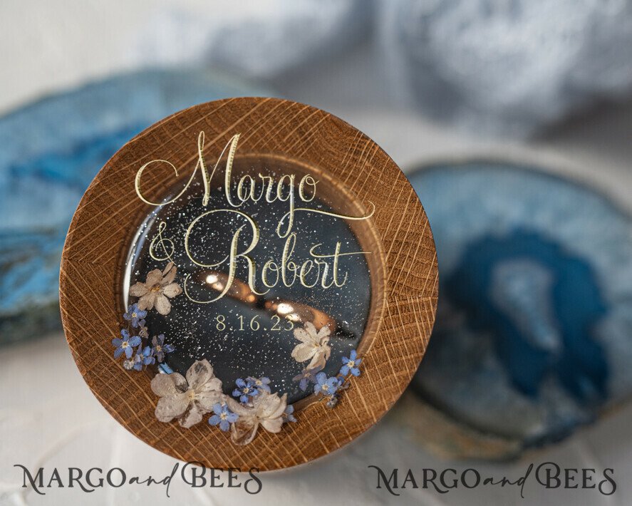 RING BEARER BOXES & PILLOWS Epoxy Wedding rings Box Luxury Resin Wedding Ring Box, Minimalistic Engraved Real Flower Ring Box, Personalized Epoxy Box With Nude Velvet, Rustic Bespoke Ring Box