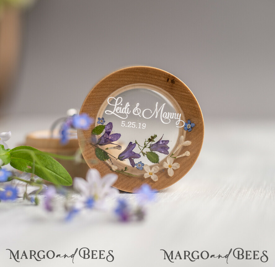 RING BEARER BOXES & PILLOWS Epoxy Wedding rings Box Personalised wedding box his and hers, Handmade wedding ring box • Real Flowers ring bearer box • wood luxury ring box