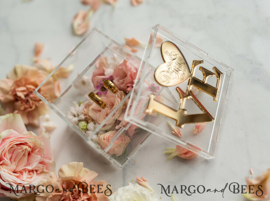 RING BEARER BOXES & PILLOWS Epoxy Wedding rings Box Gold Love wedding Box, rustic glam wedding ring box • handmade ring bearer box • Clear Transparent luxury ring box