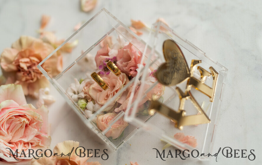 RING BEARER BOXES & PILLOWS Epoxy Wedding rings Box Gold Love wedding Box, rustic glam wedding ring box • handmade ring bearer box • Clear Transparent luxury ring box