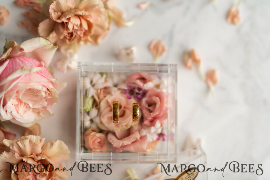 RING BEARER BOXES & PILLOWS Epoxy Wedding rings Box Gold Love wedding Box, rustic glam wedding ring box • handmade ring bearer box • Clear Transparent luxury ring box
