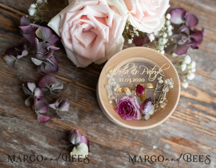 RING BEARER BOXES & PILLOWS Epoxy Wedding rings Box Presonaised Ring Box for wedding bands, Handmade wedding ring box • Real Flowers ring bearer box • wood luxury ring box