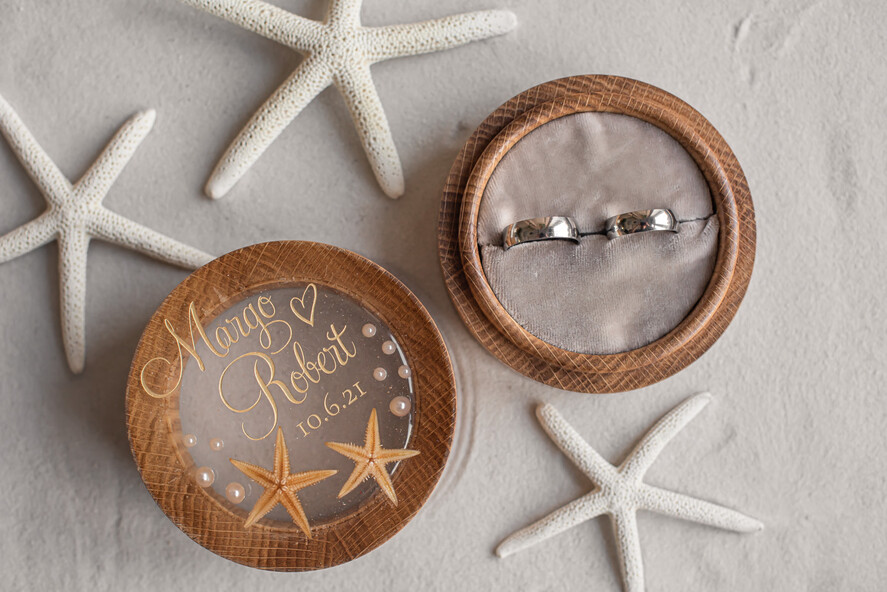 RING BEARER BOXES & PILLOWS Epoxy Wedding rings Box Beach wedding ring bearers, Handmade wedding ring box • Real Starfish ring bearer box • wood luxury ring box
