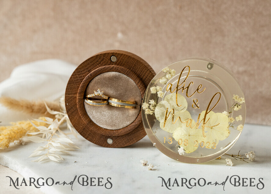 RING BEARER BOXES & PILLOWS Epoxy Wedding rings Box epoxy resin and wood wedding ring box for ceremony, Boho Epoxy Wedding Ring Boxes his hers, Transparent Epoxy dubble Ring Box for wedding, Wood resin flowers Marriage Proposal Ring Box
