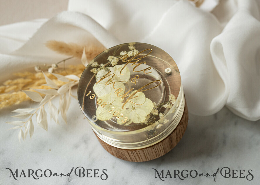 RING BEARER BOXES & PILLOWS Epoxy Wedding rings Box epoxy resin and wood wedding ring box for ceremony, Boho Epoxy Wedding Ring Boxes his hers, Transparent Epoxy dubble Ring Box for wedding, Wood resin flowers Marriage Proposal Ring Box