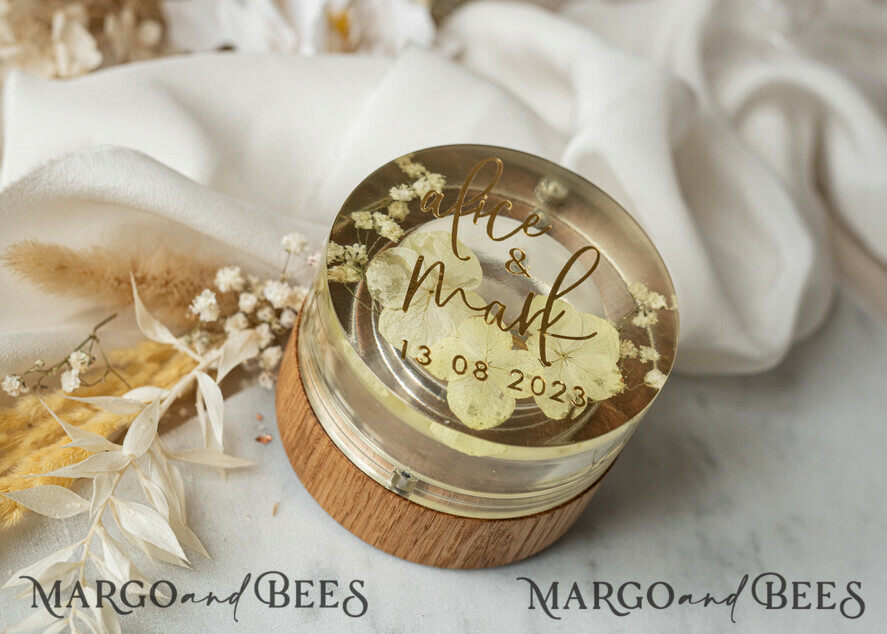 RING BEARER BOXES & PILLOWS Epoxy Wedding rings Box epoxy resin and wood wedding ring box for ceremony, Boho Epoxy Wedding Ring Boxes his hers, Transparent Epoxy dubble Ring Box for wedding, Wood resin flowers Marriage Proposal Ring Box