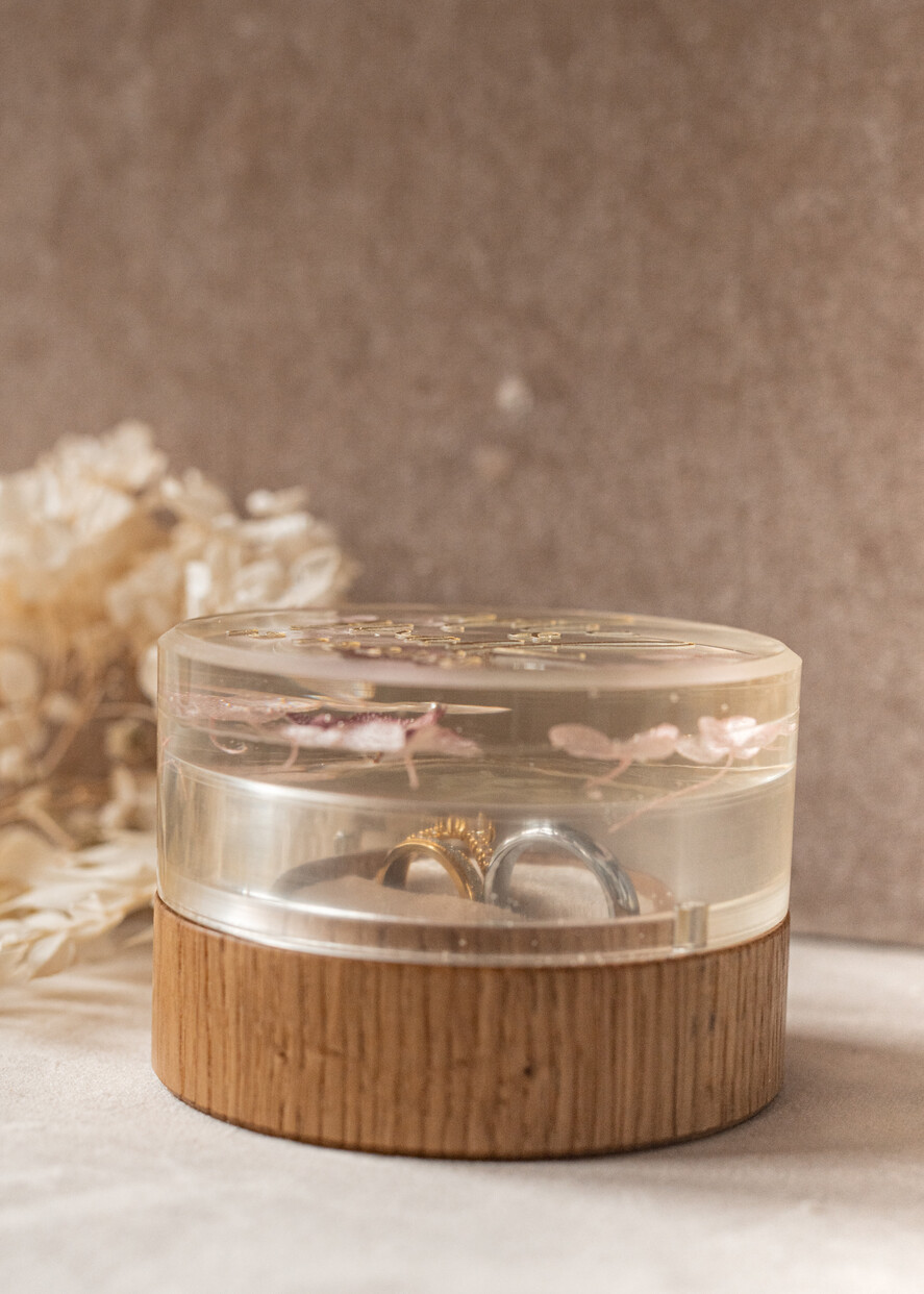 RING BEARER BOXES & PILLOWS Epoxy Wedding rings Box epoxy resin and wood wedding ring box for ceremony, Boho Epoxy Wedding Ring Boxes his hers, Transparent Epoxy dubble Ring Box for wedding, Wood resin flowers Marriage Proposal Ring Box